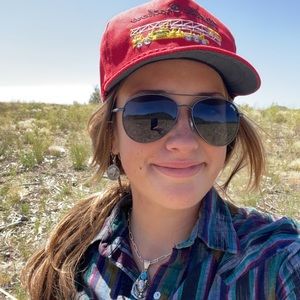 Meet your Posher, Adrien